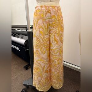 Antonio Melani - Floral Yellow and Pink Women's Pants - Size 4